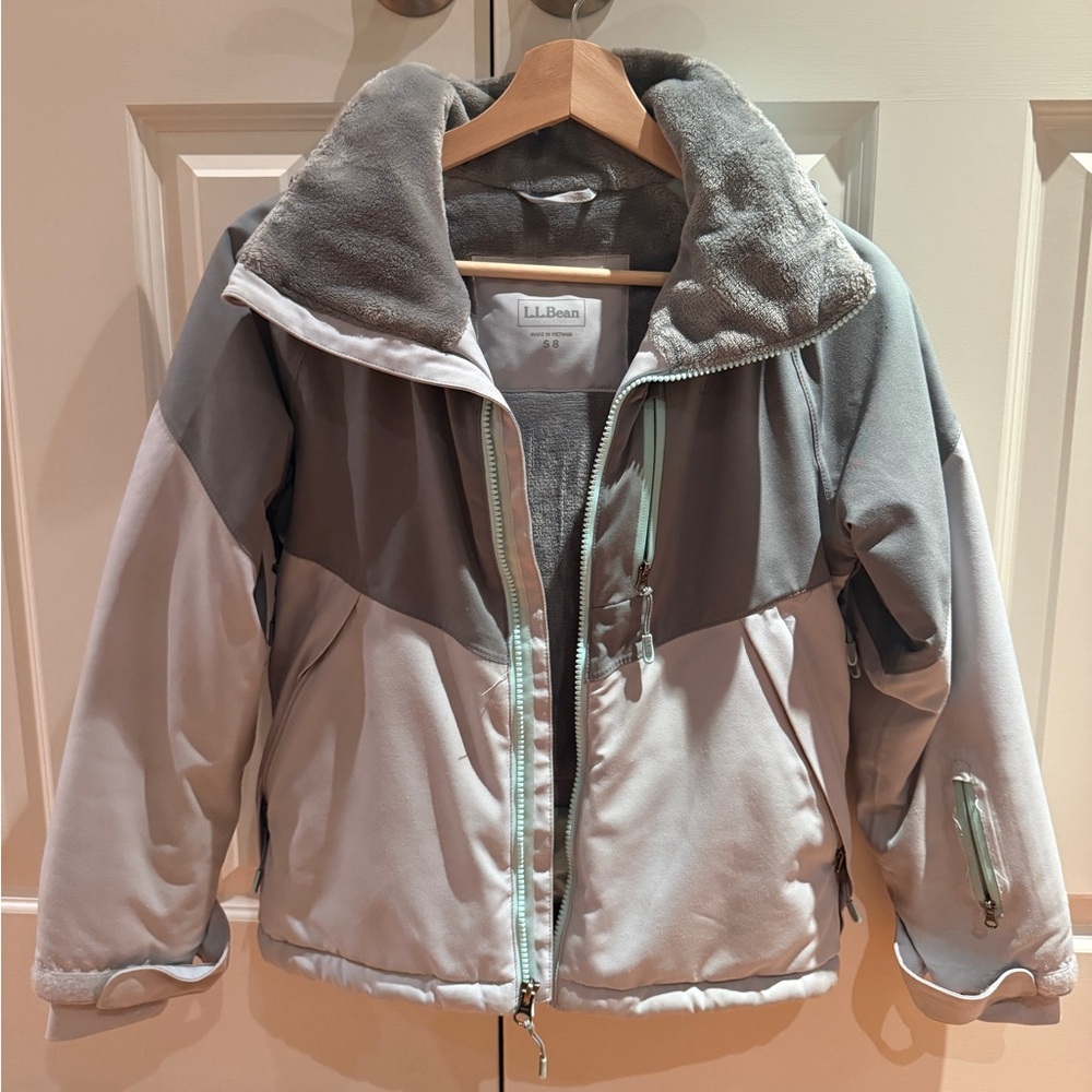L.L. Bean Women's Two-Tone Gray Ski Jacket
